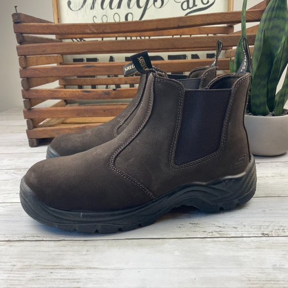 Skechers Brown Men's Boots - Picture 1 of 8